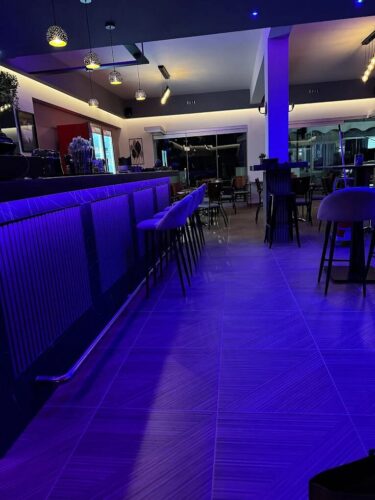 Drums cafe bar