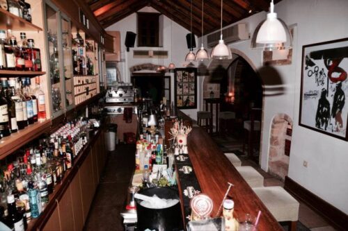 Vathysfairo Bar in Monemvasia